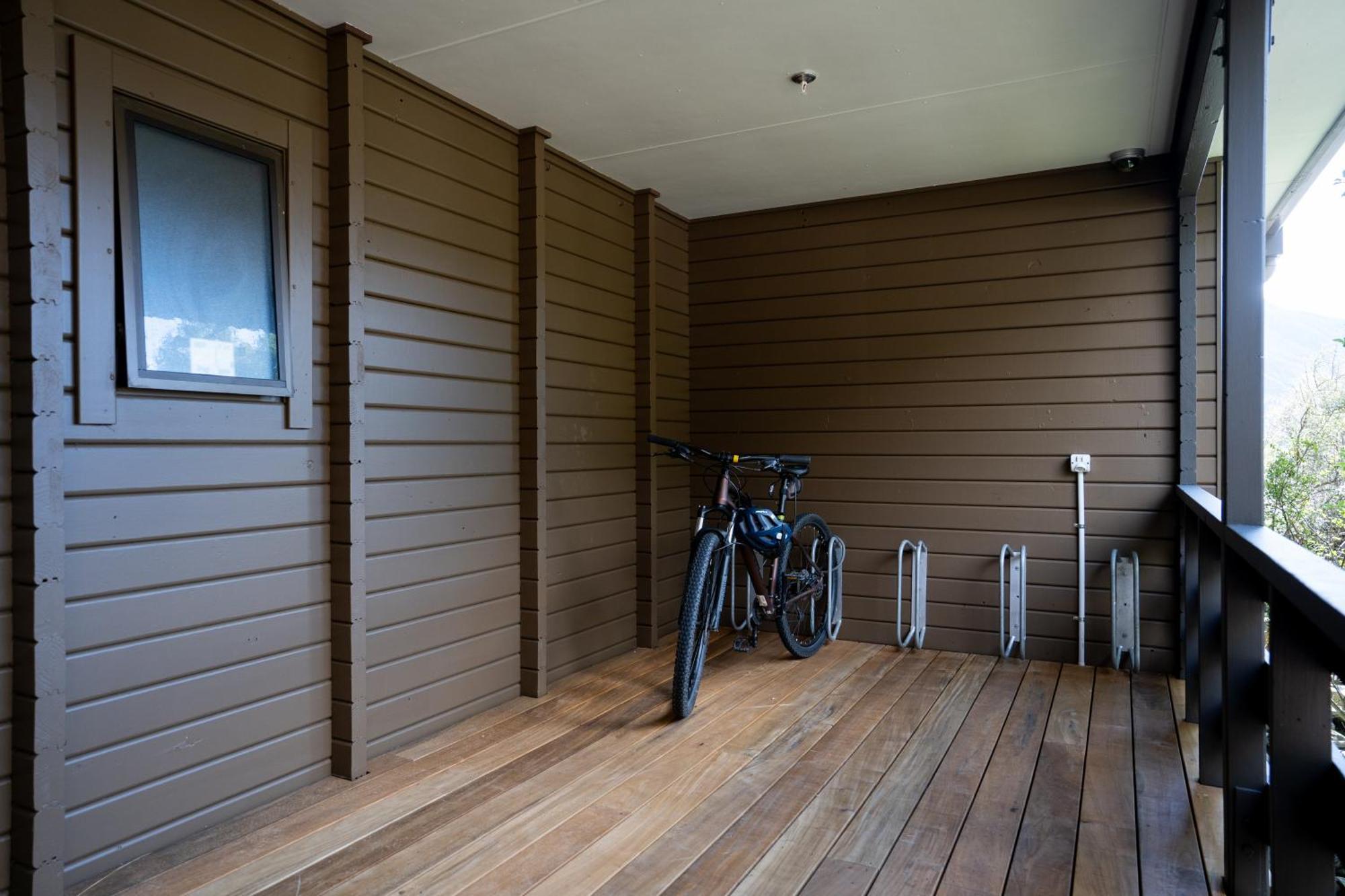 Haka House Aoraki Mt Cook Hostel Aoraki / Mount Cook Екстериор снимка